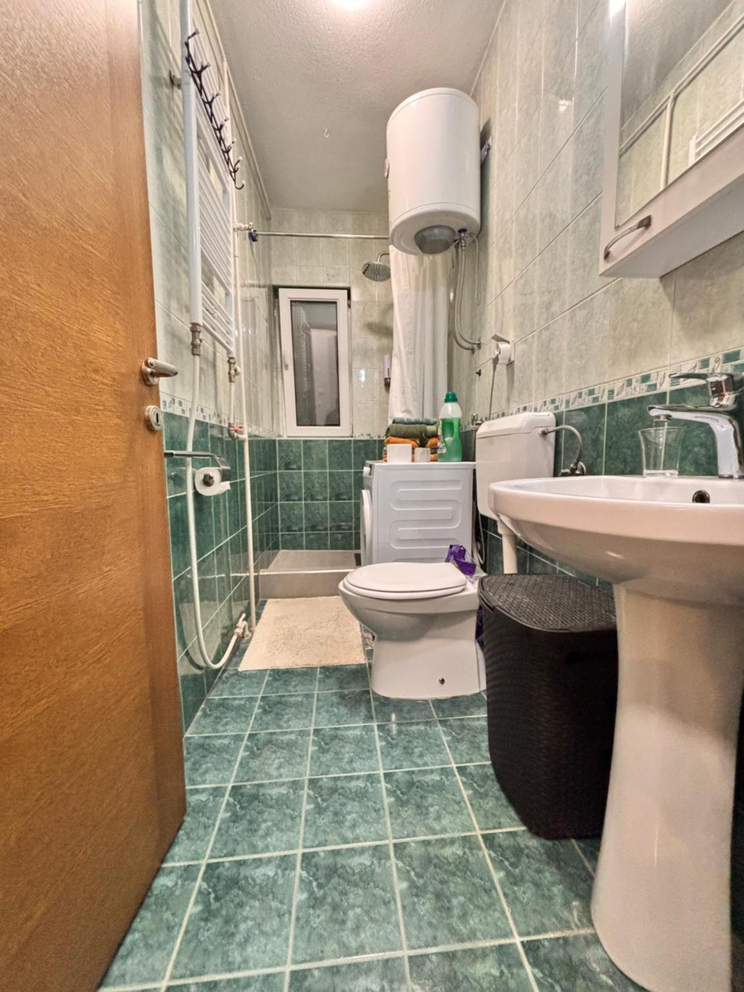 バニャ・ルカR-Residency Llアパートメント エクステリア 写真